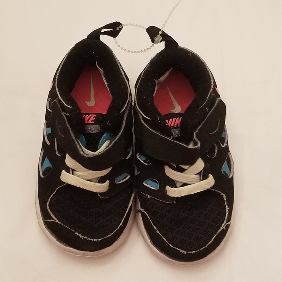 🏷Nike Free Run 2 Sneakers - Picture 2 of 2